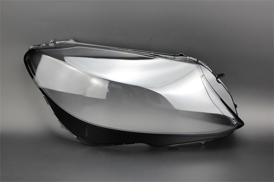 W205 headlight cover
