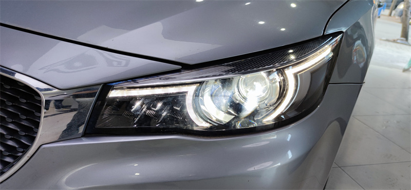 MG LED car lights image